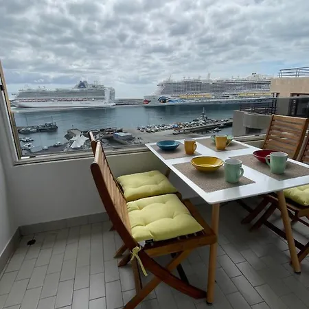Floor Avenida Arriaga 802 Апартаменты *